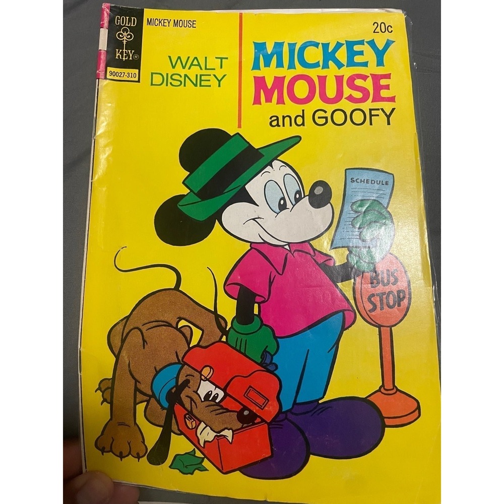 Vintage 1973 Mickey Mouse and Goofy comic